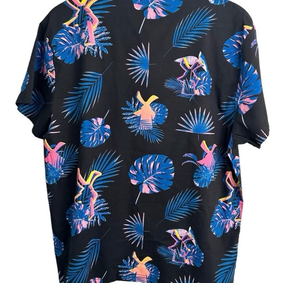 ✌️NWT Dutch Bros size x-small , unisex button up shirt Hawaiian shirt - Picture 2 of 7